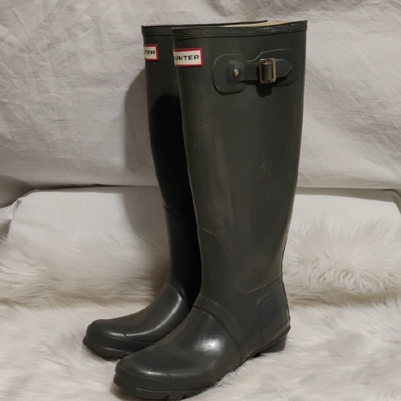 Hunter Shoes - SALE! Hunter Original Gloss Dark Green Buckle Rain Boots Sz.9 #204 CRATE